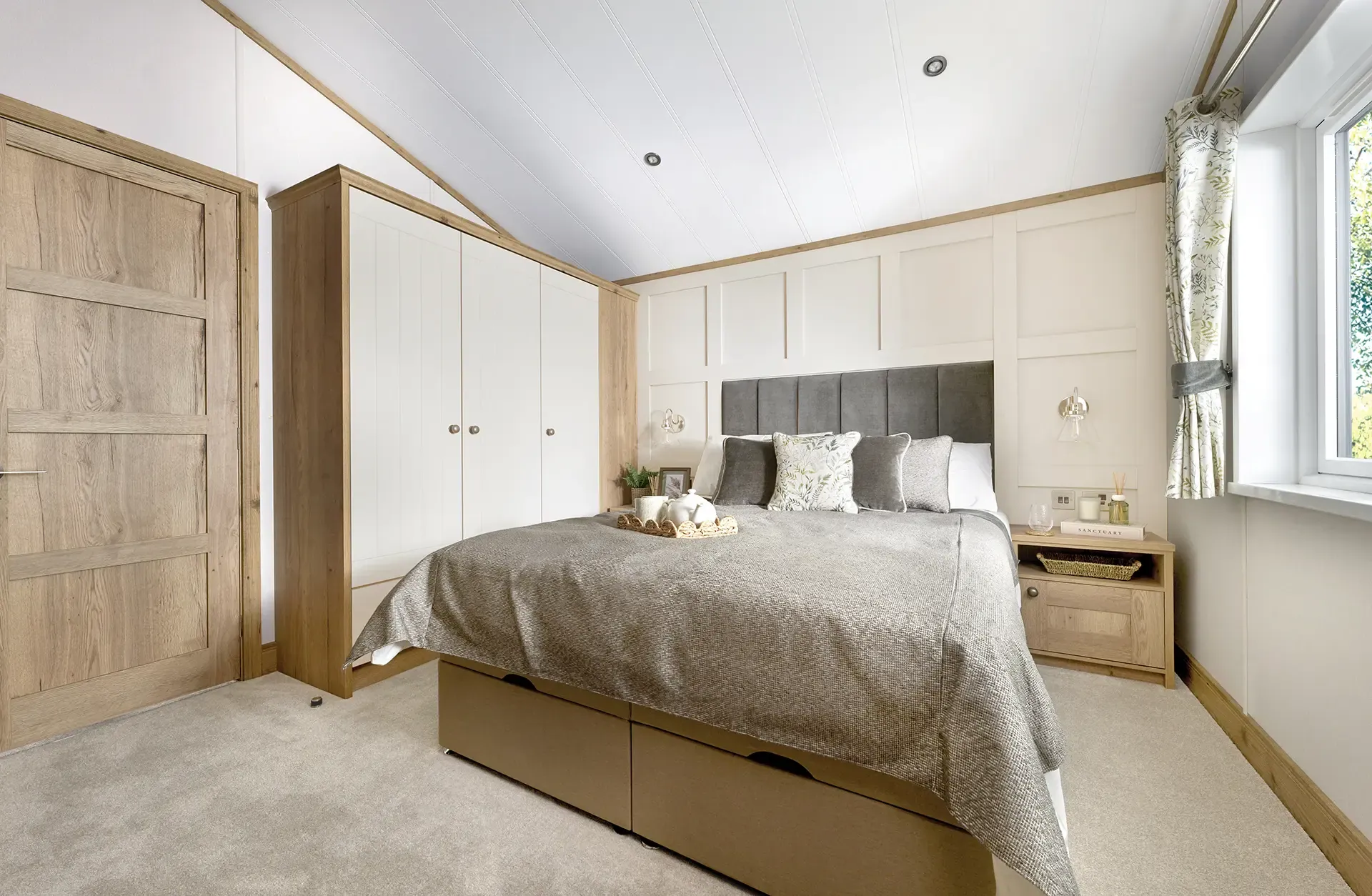 ABI Harrogate: bedroom