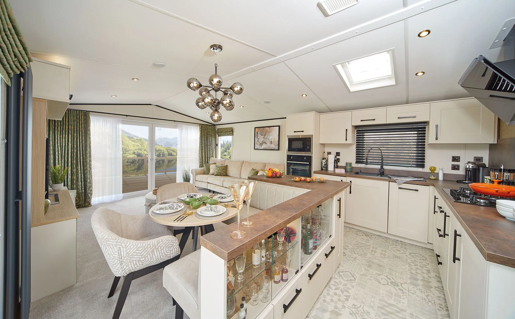 Carnaby Grantley Lodge: kitchen