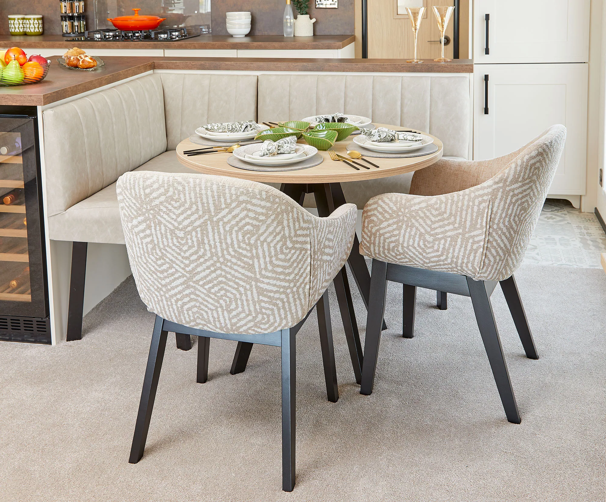 Carnaby Grantley Lodge: dining