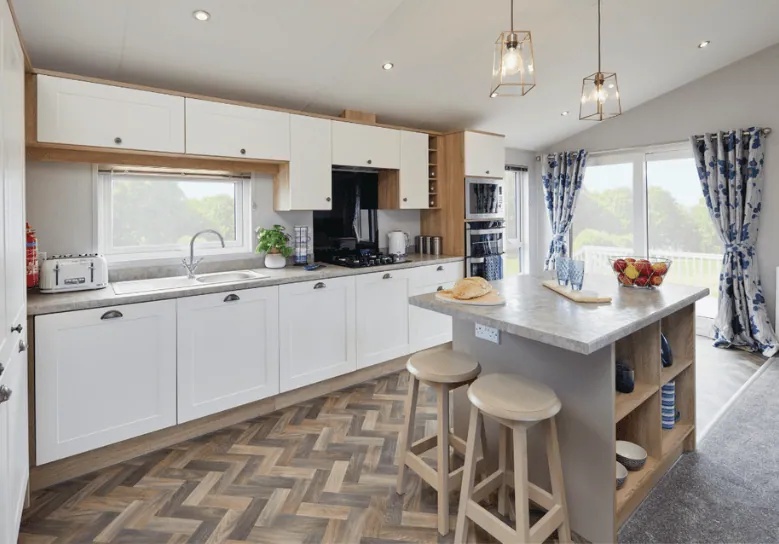 Willerby Pinehurst: kitchen