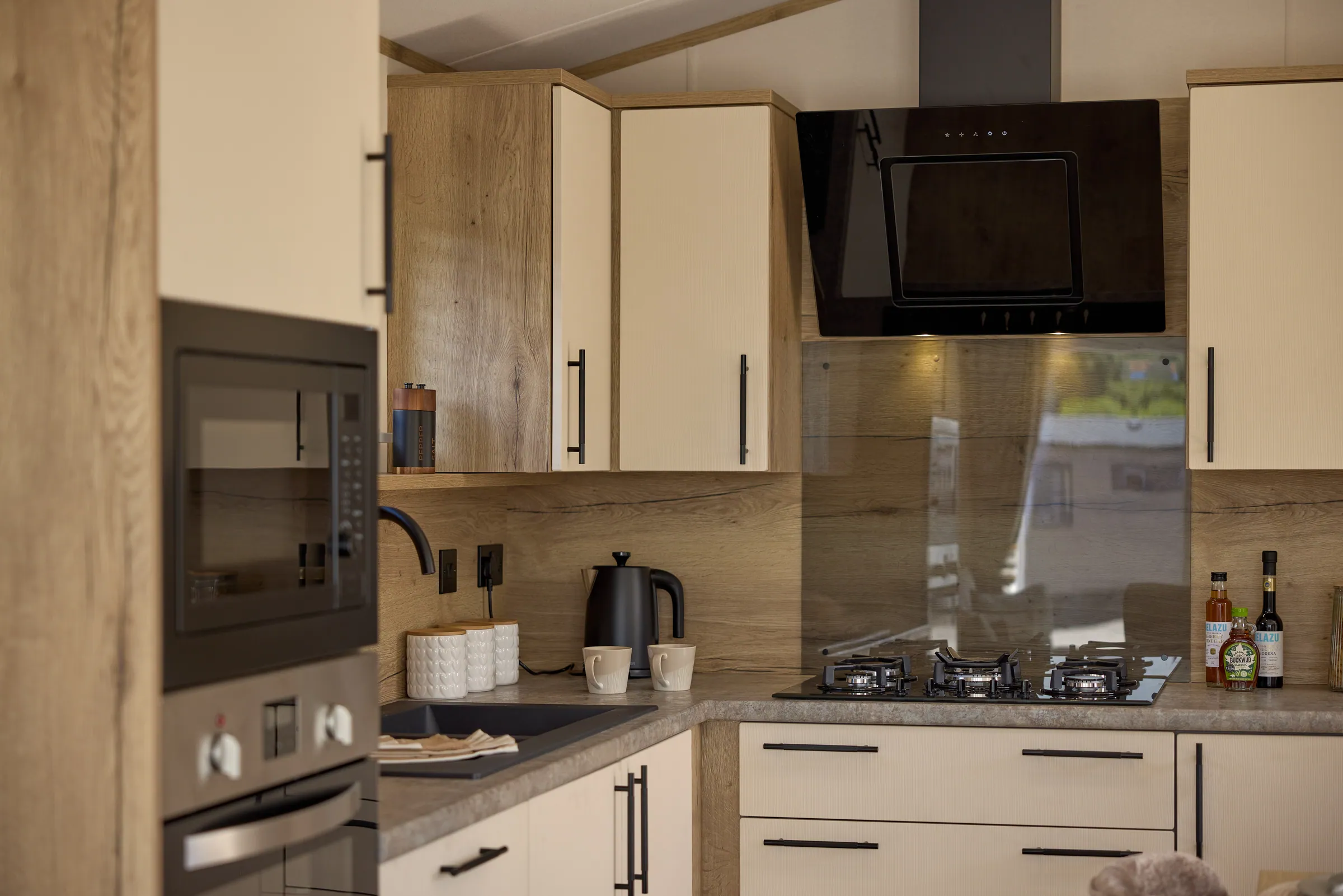 Willerby Woodbridge: kitchen